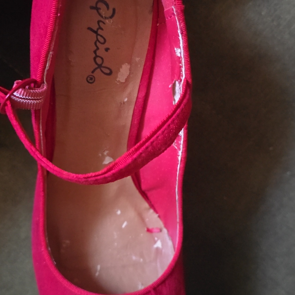 Qupid Red Suede Mary Jane Heels - Picture 4 of 7